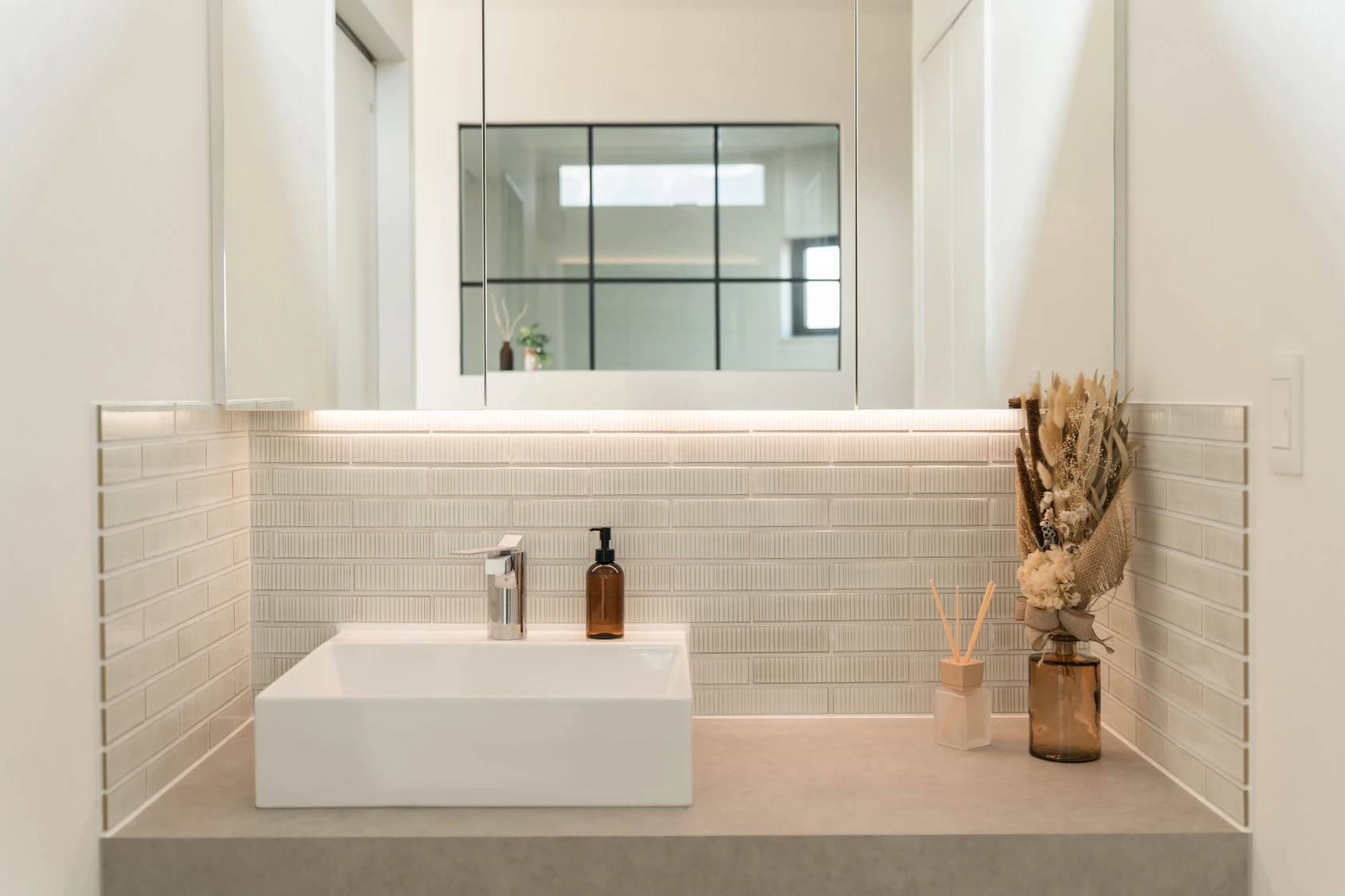 洗面所タイルの活用アイデア！不動産物件の魅力を引き出す秘訣をご紹介